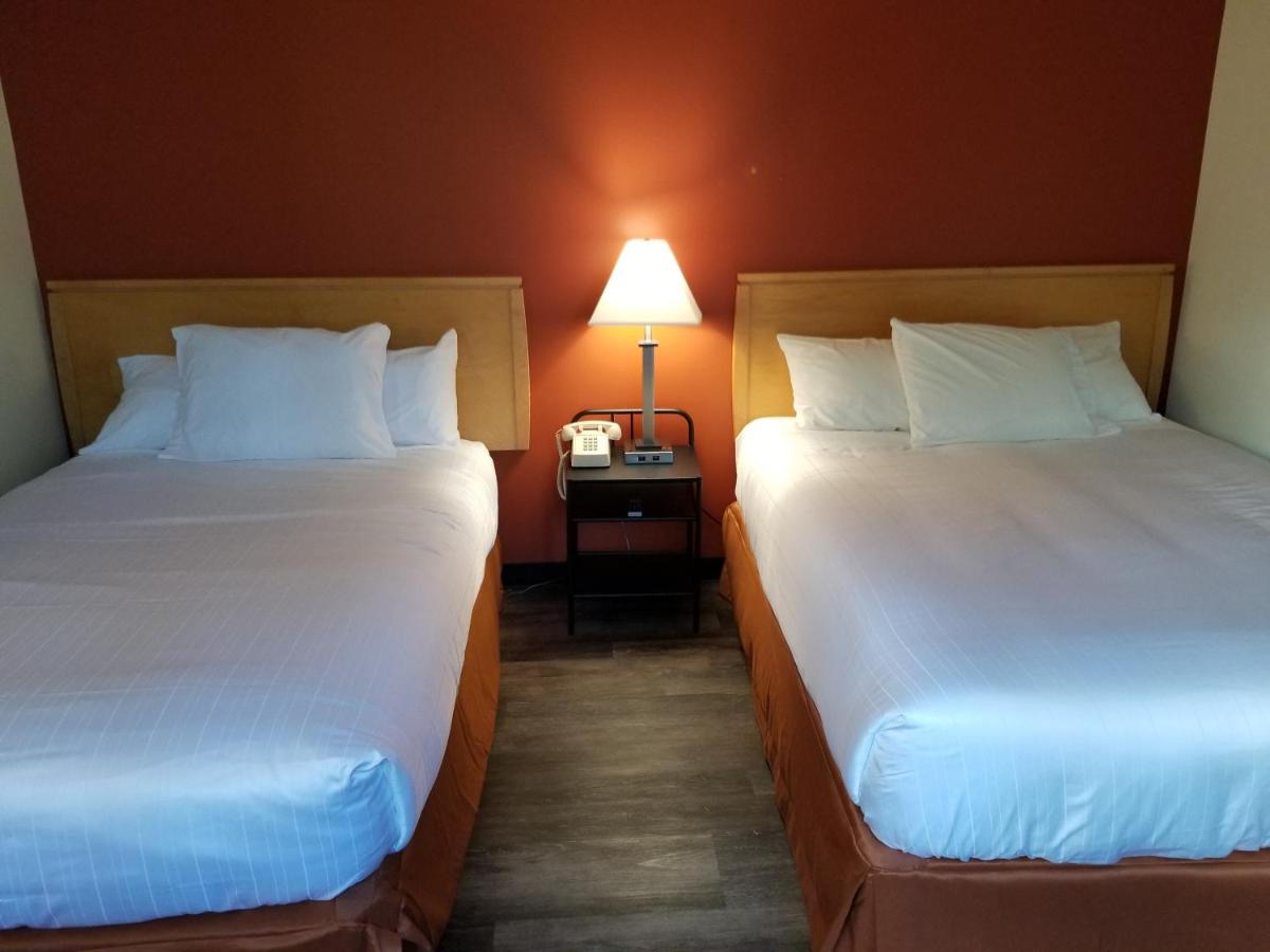 Best Lynnwood Inn — photo 23