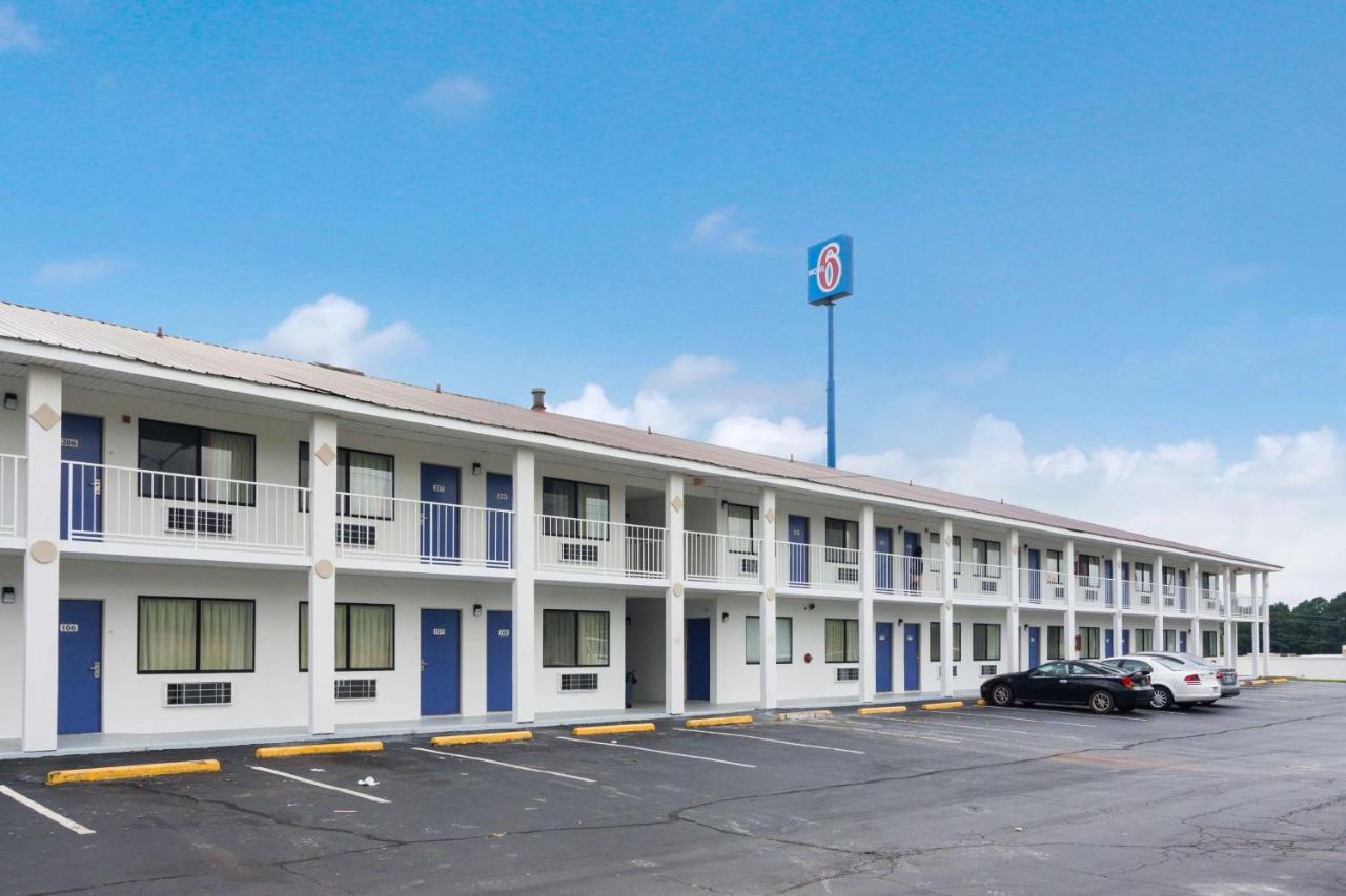 Green Oaks Motel — photo 6