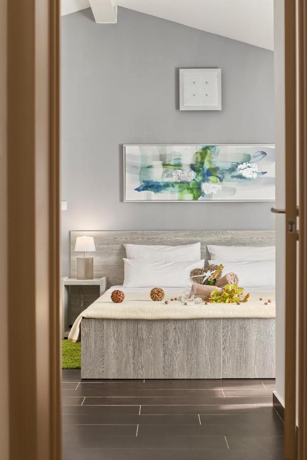 Villa 1520 photo