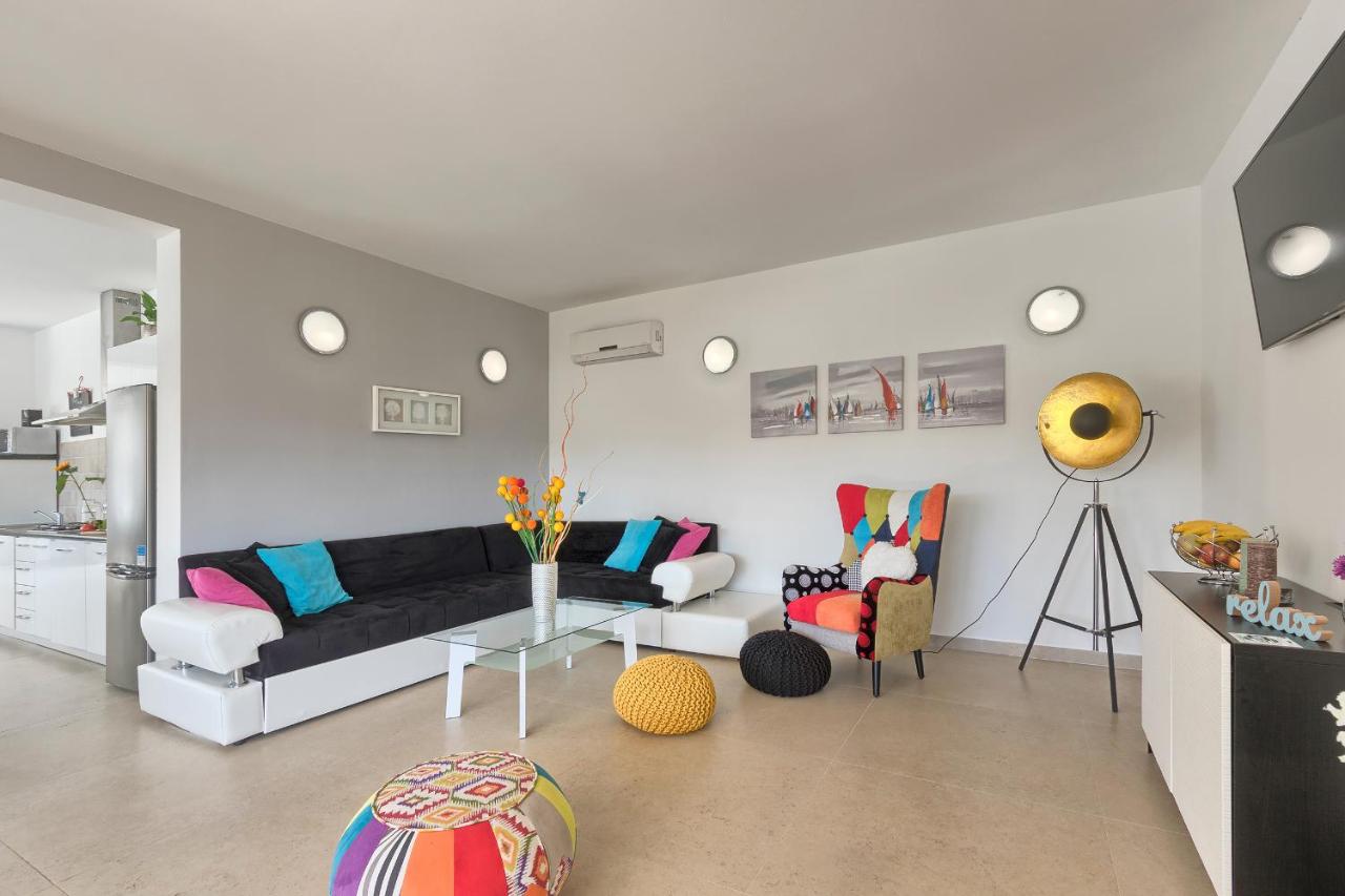 Villa 1520 photo