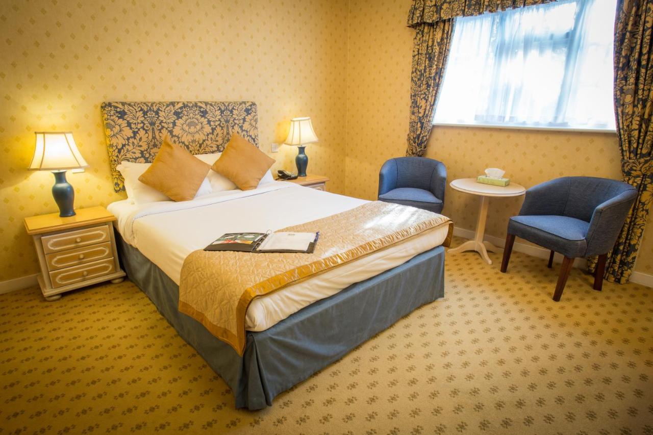 Brook Marston Farm Hotel, Sutton Coldfield