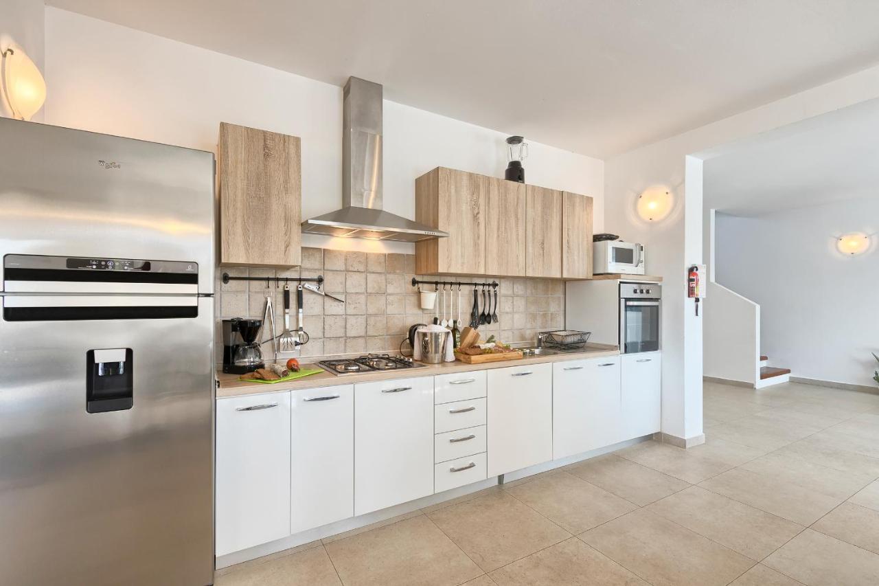 Villa 1522 photo