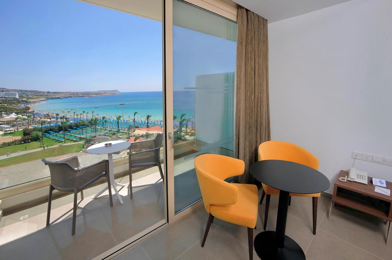 Nelia Beach Hotel & Spa photo