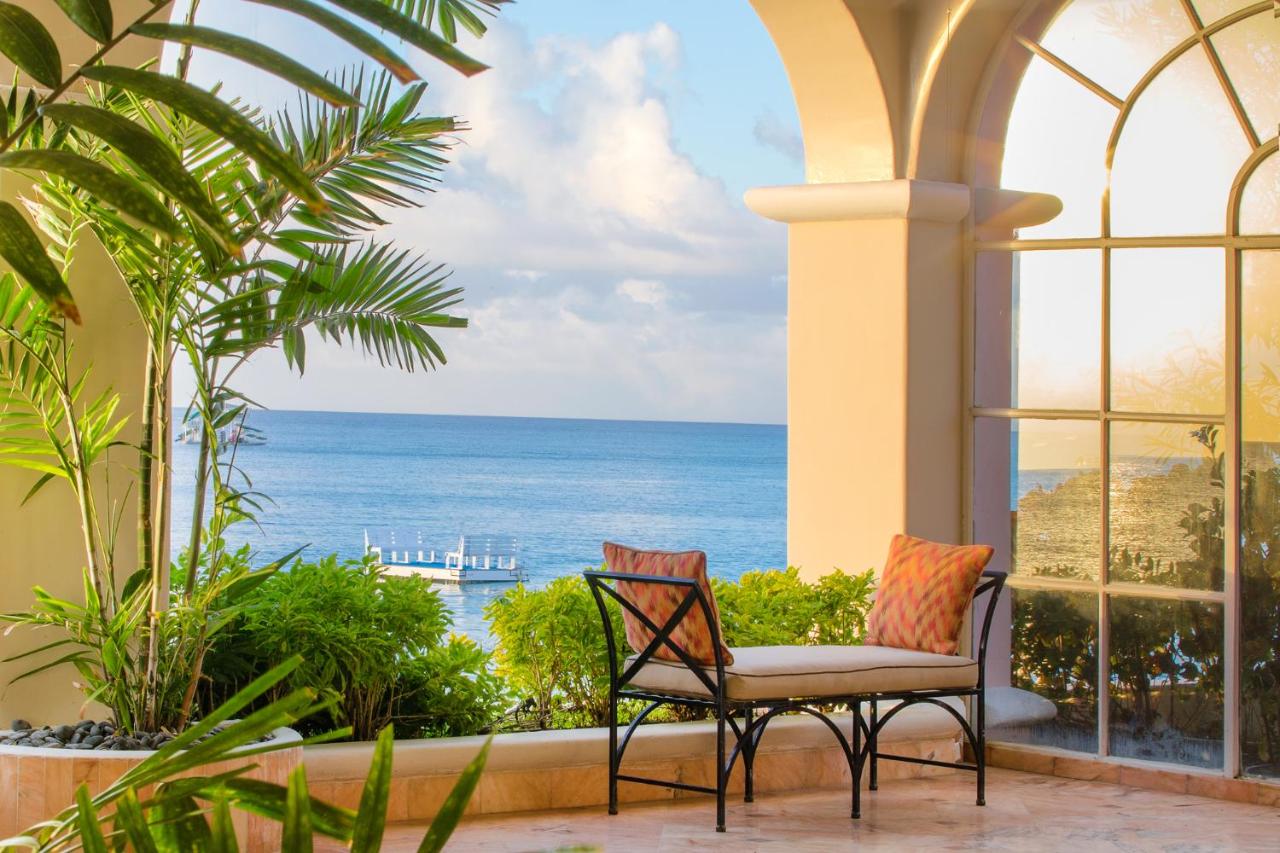 Fairmont Royal Pavilion Barbados Resort photo