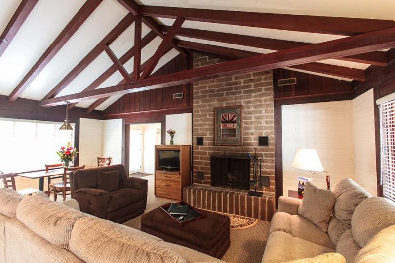 Pine Acres Lodge — photo 5