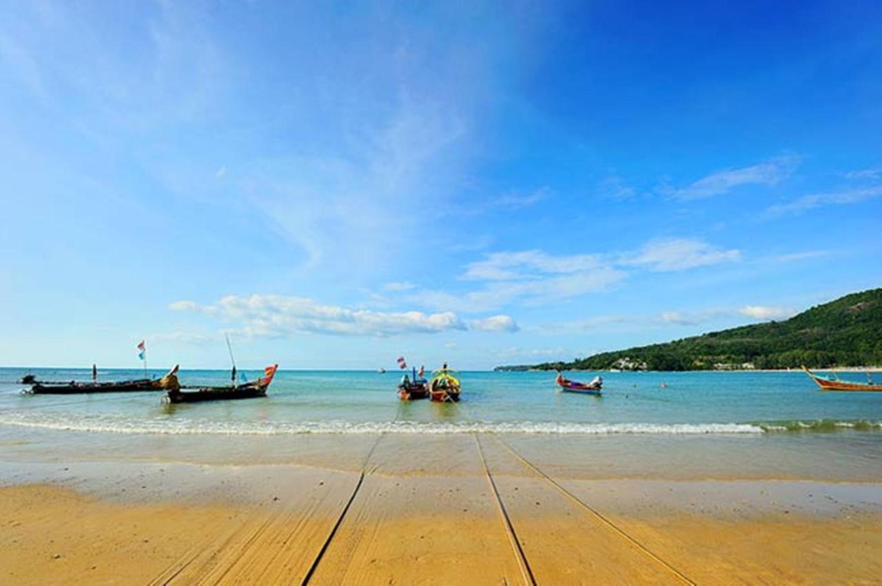 Beach: Thai Kamala Beach Front