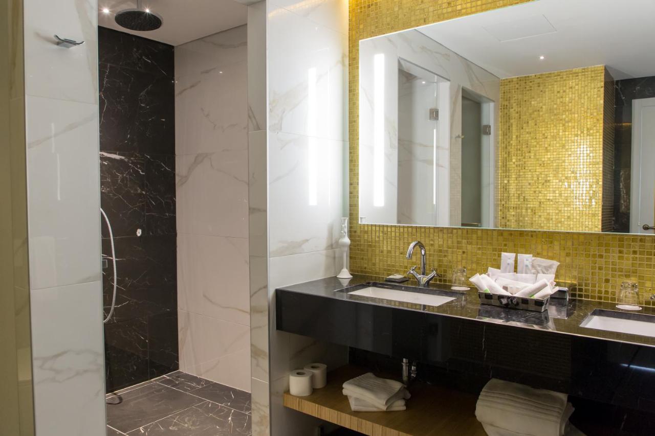 Swissotel Sarajevo photo