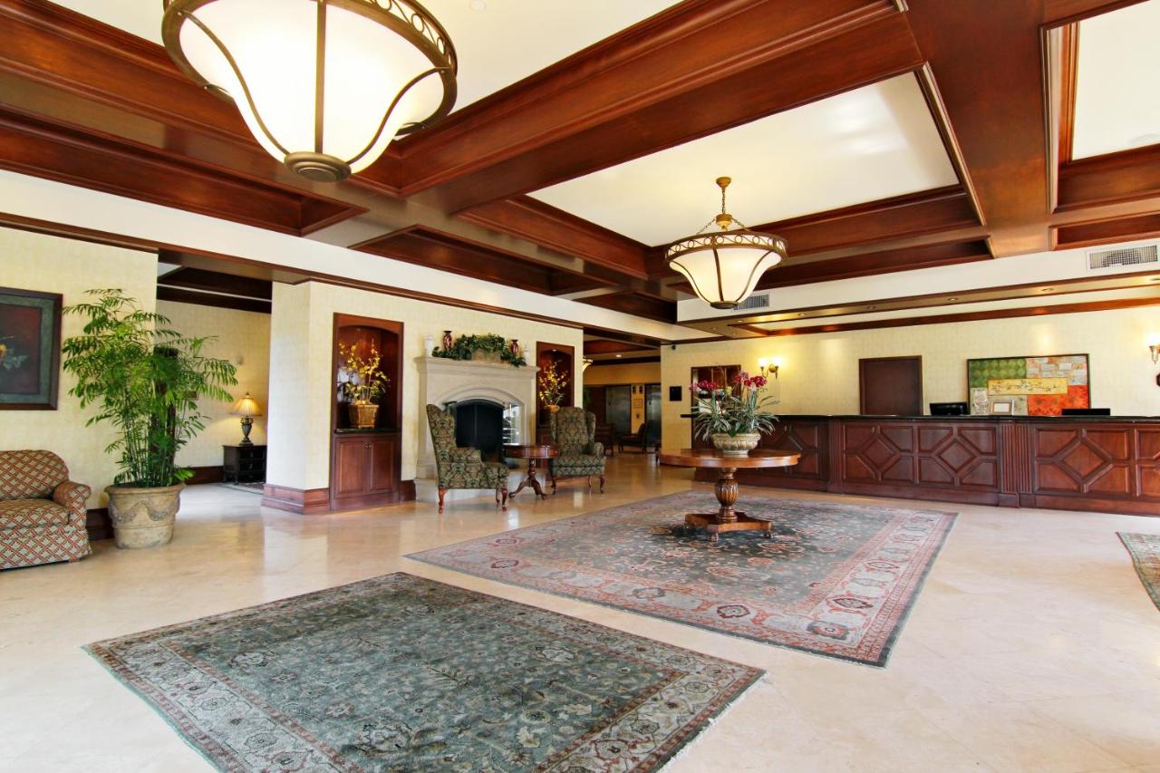 Bay Landing Hotel — photo 7