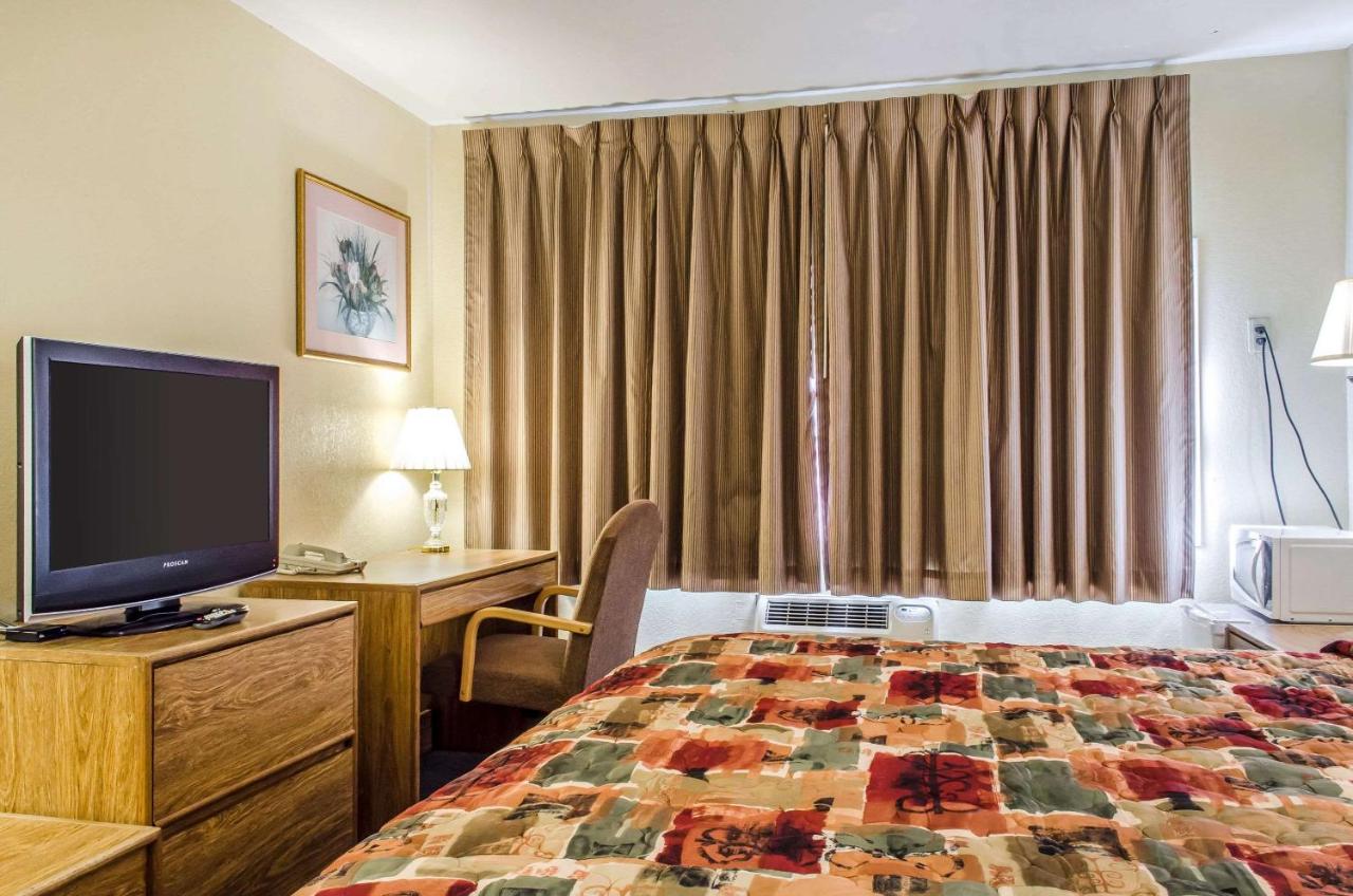 Relax Inn — photo 15
