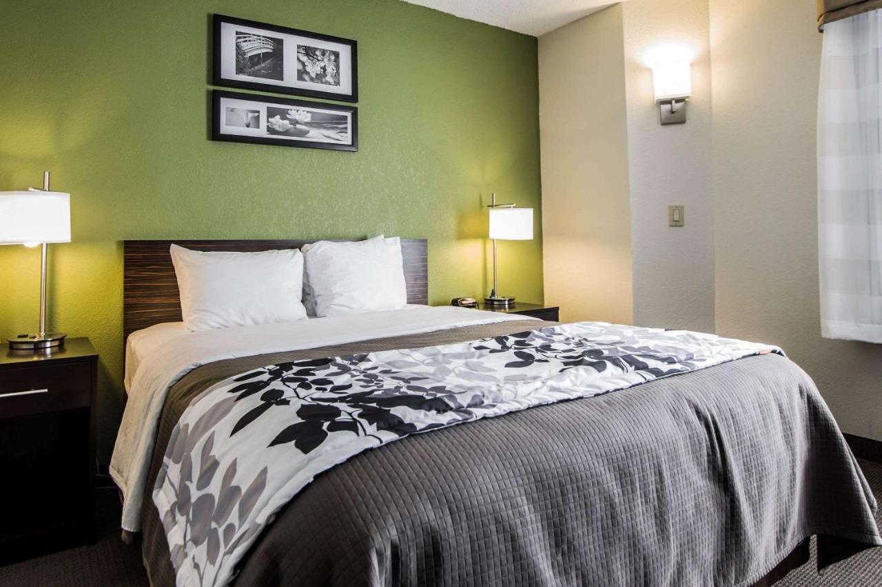 Airport Inn — photo 13