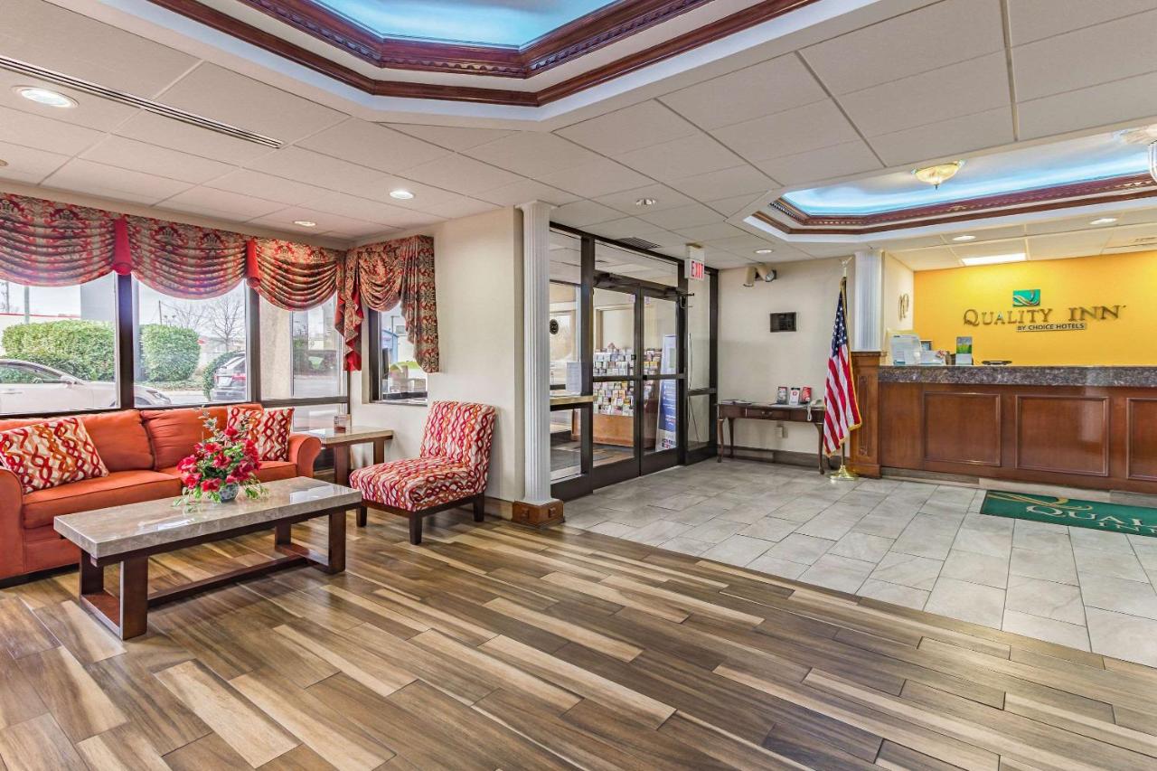 Economy Inn — photo 9