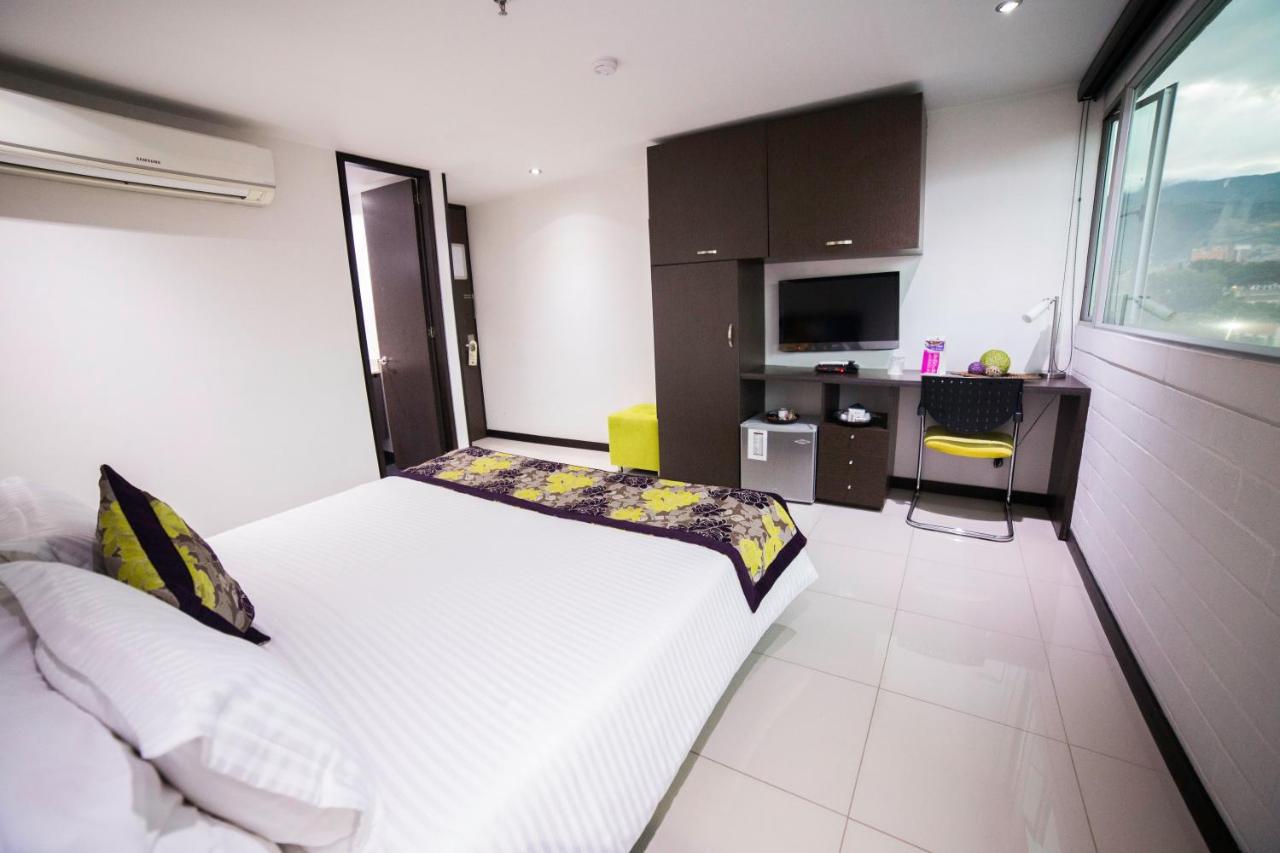 Hotel Golden Palermo photo