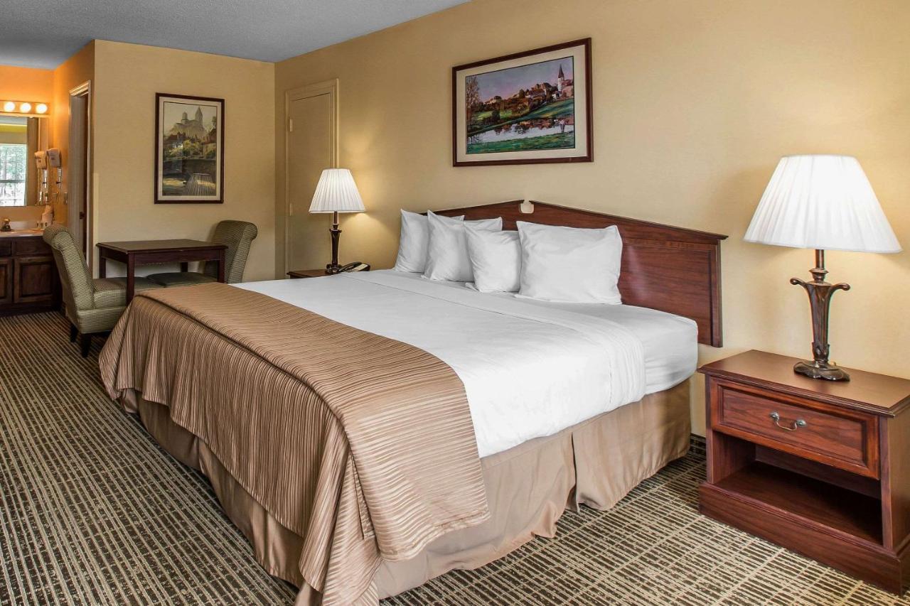 hotel rooms in jesup ga