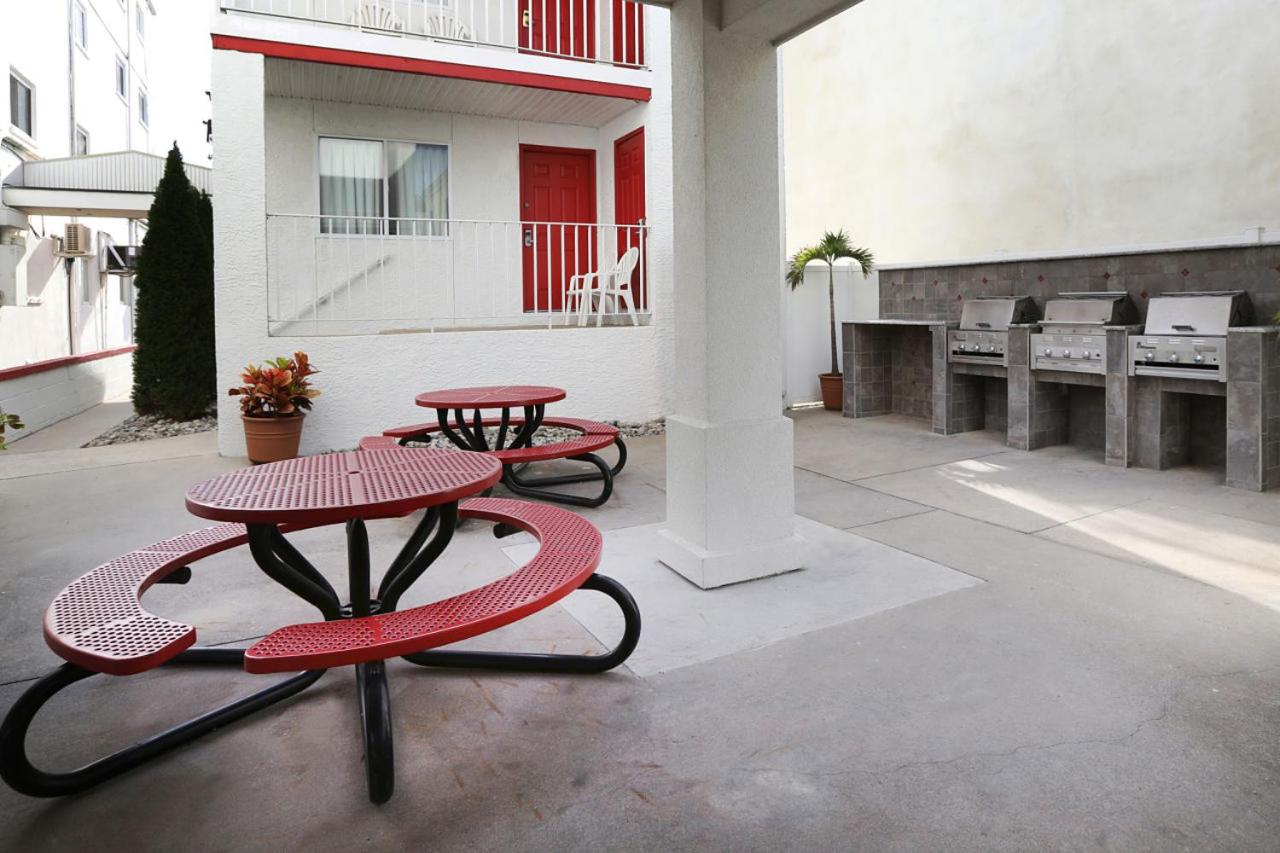 Matador Oceanfront Resort — photo 20