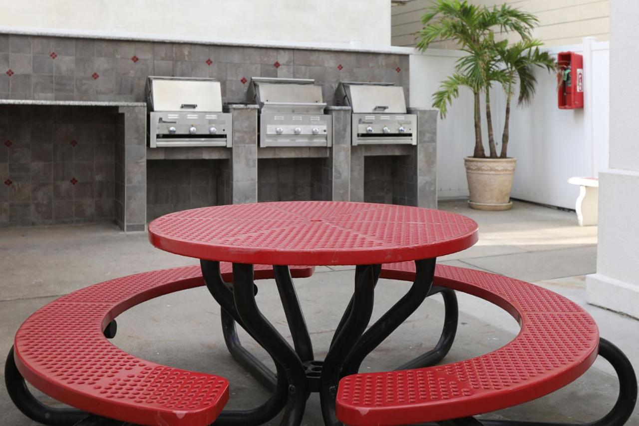 Matador Oceanfront Resort — photo 19