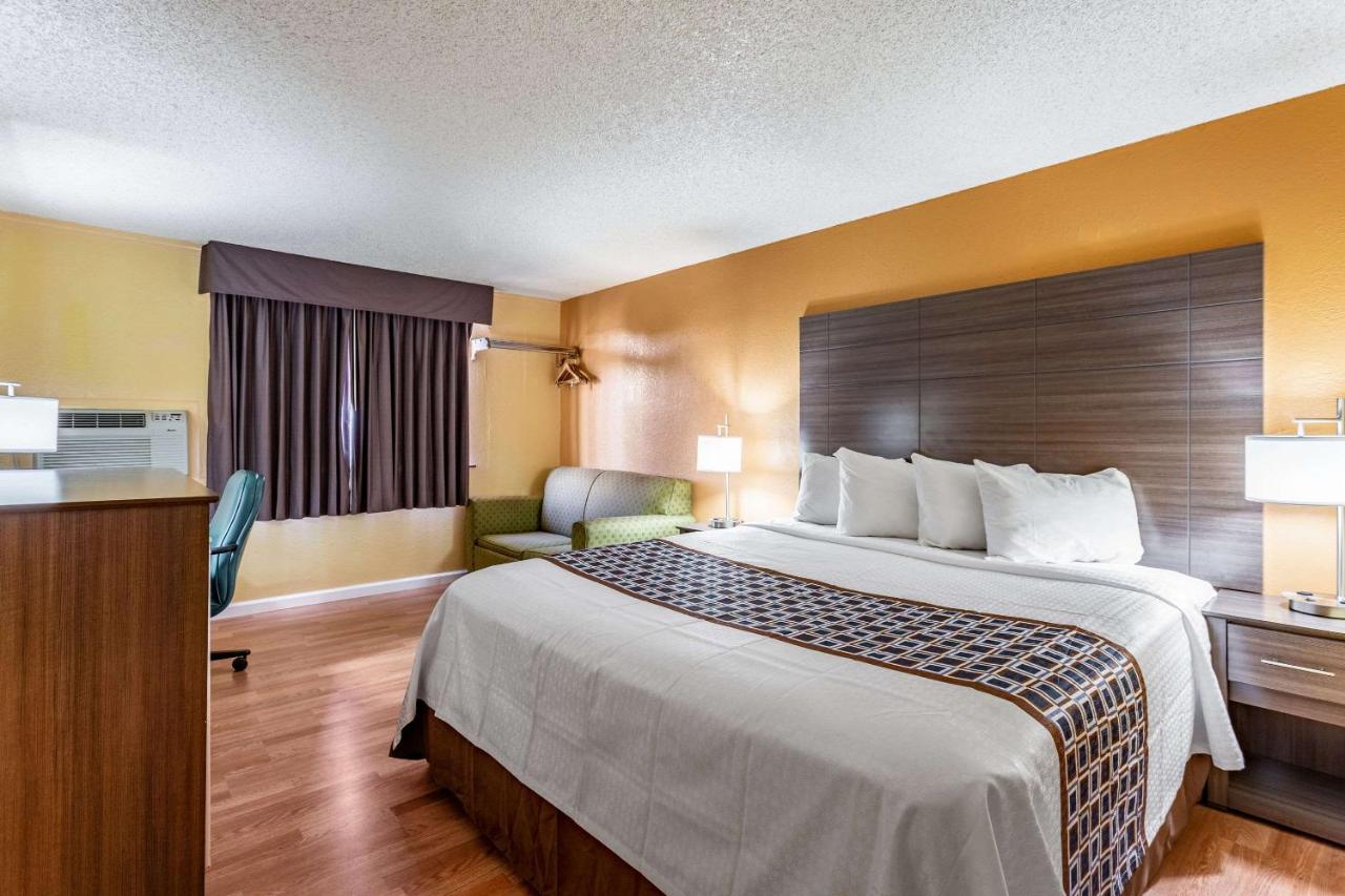Travel Inn — photo 22