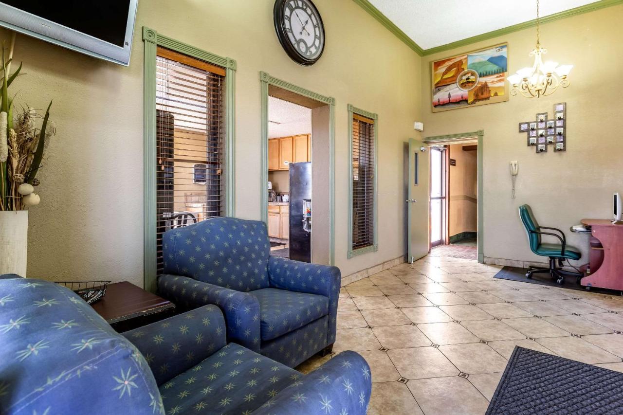 Travel Inn — photo 17