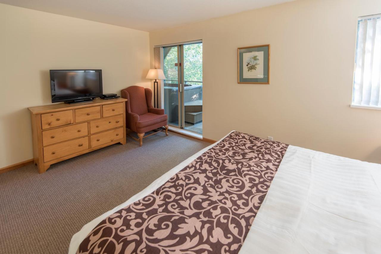 Valhalla Vacations at Whistler photo
