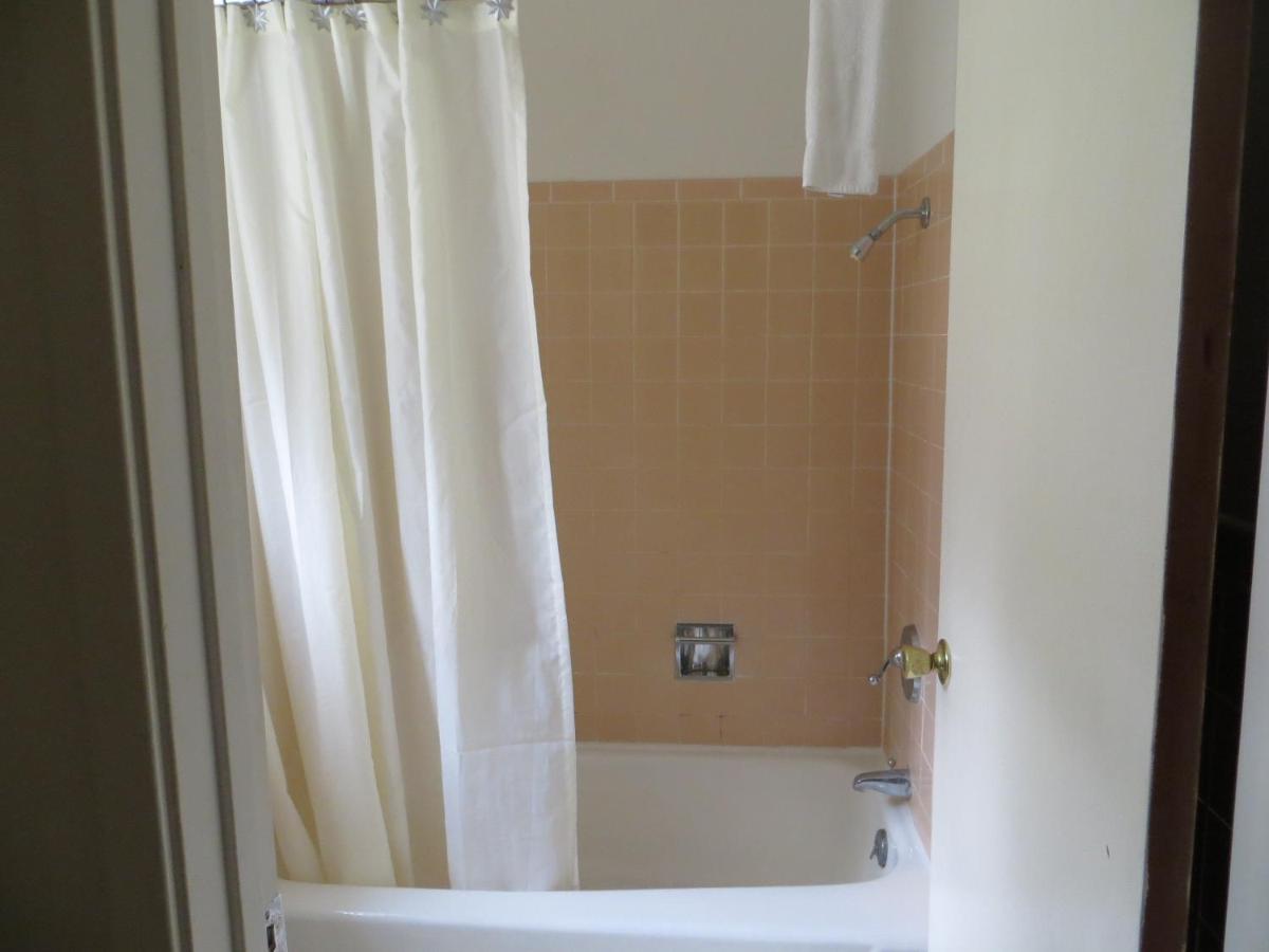 Northwinds Motel — photo 16