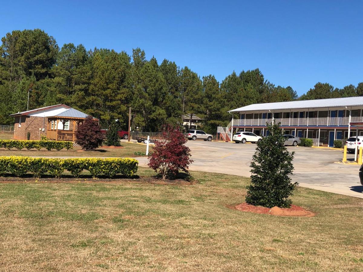 Walton Inn — photo 9