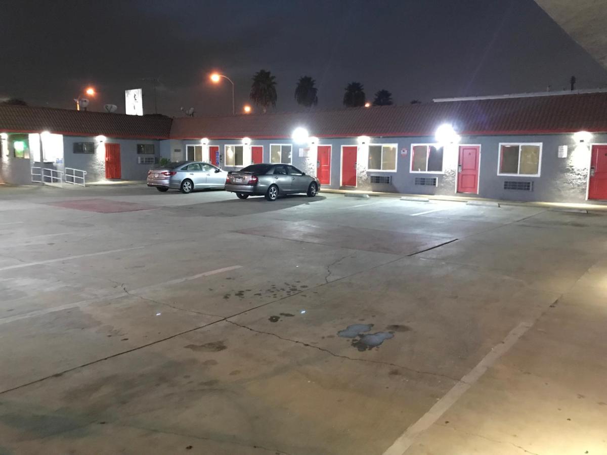 Rocky Inn Motel — photo 11