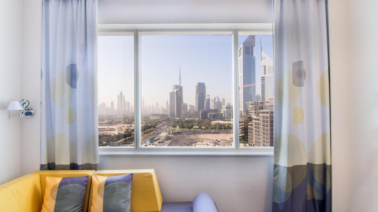Novotel World Trade Centre Dubai photo