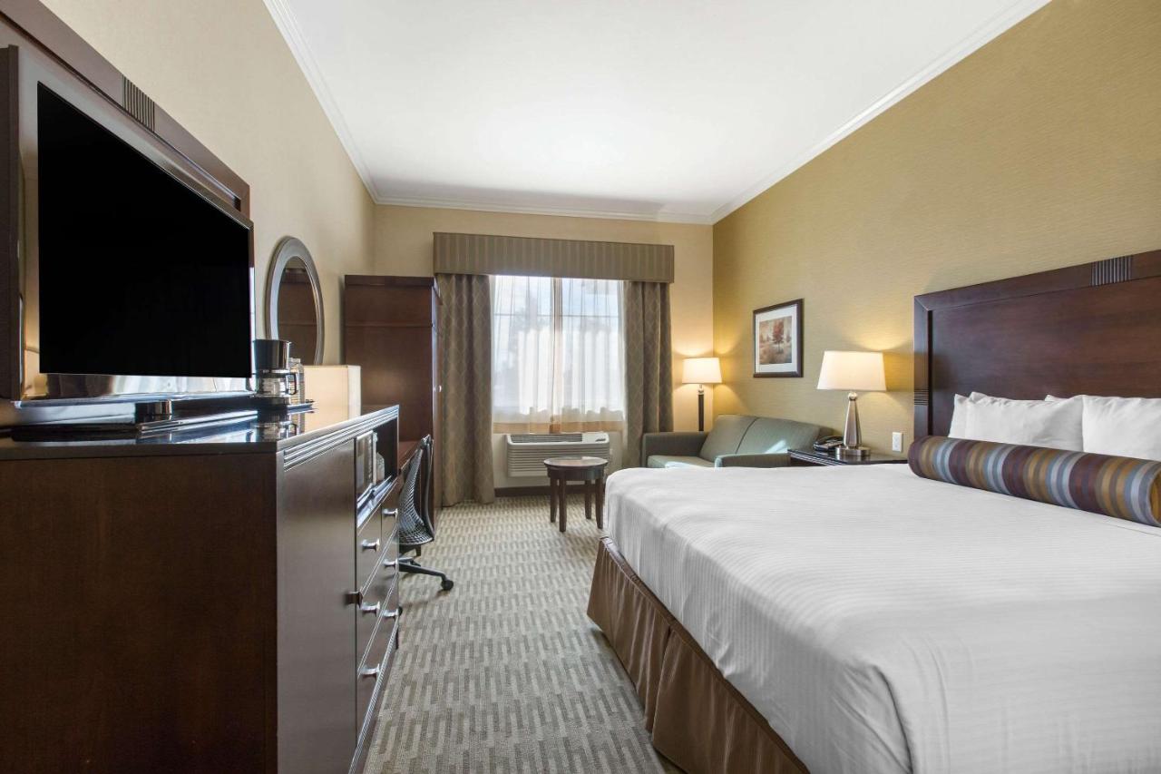 The Oaks Hotel & Suites — photo 13