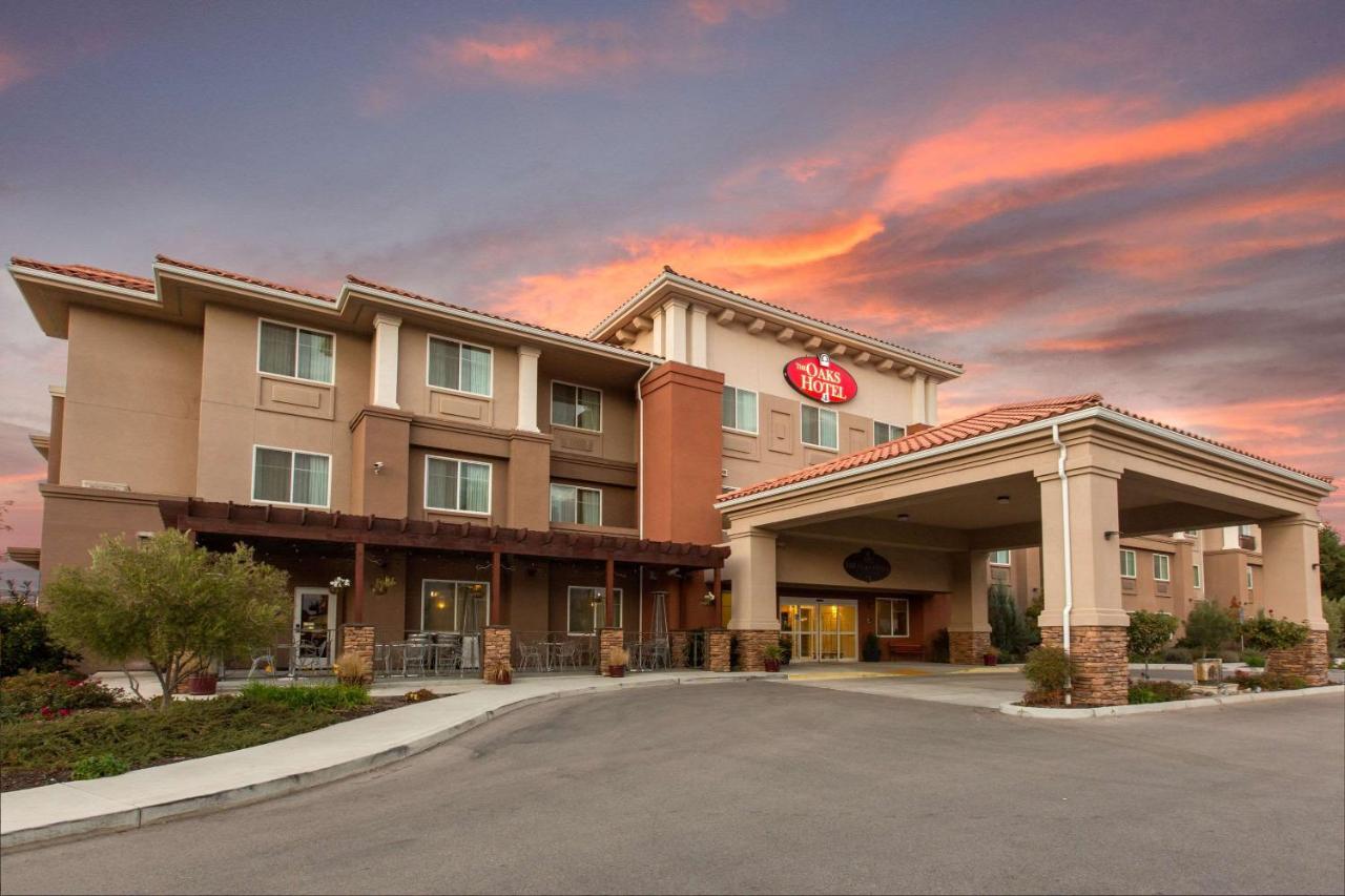 The Oaks Hotel & Suites — photo 7