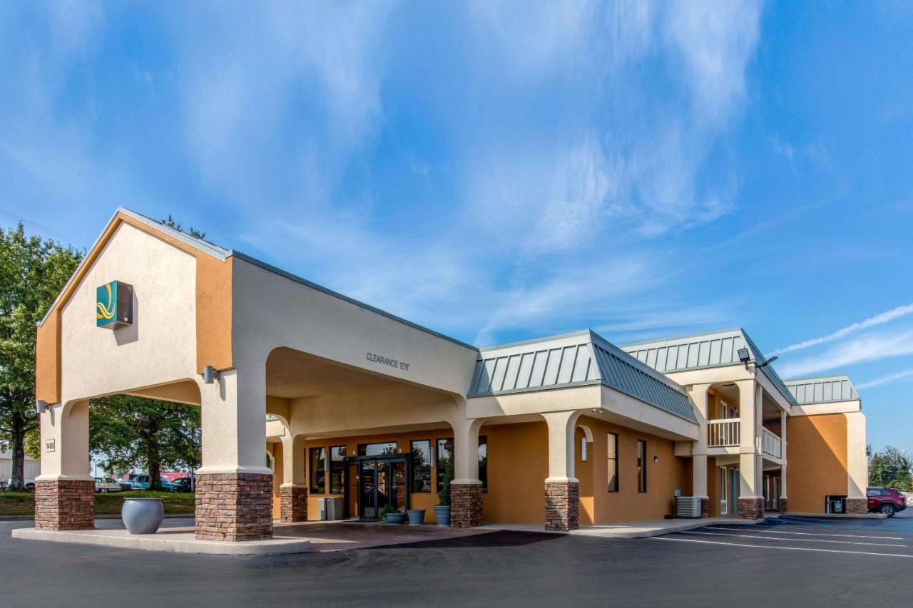 Five Stars Hotel