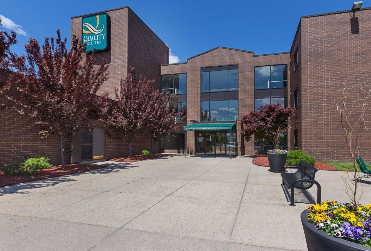 Quality Suites Lansing West — photo 10