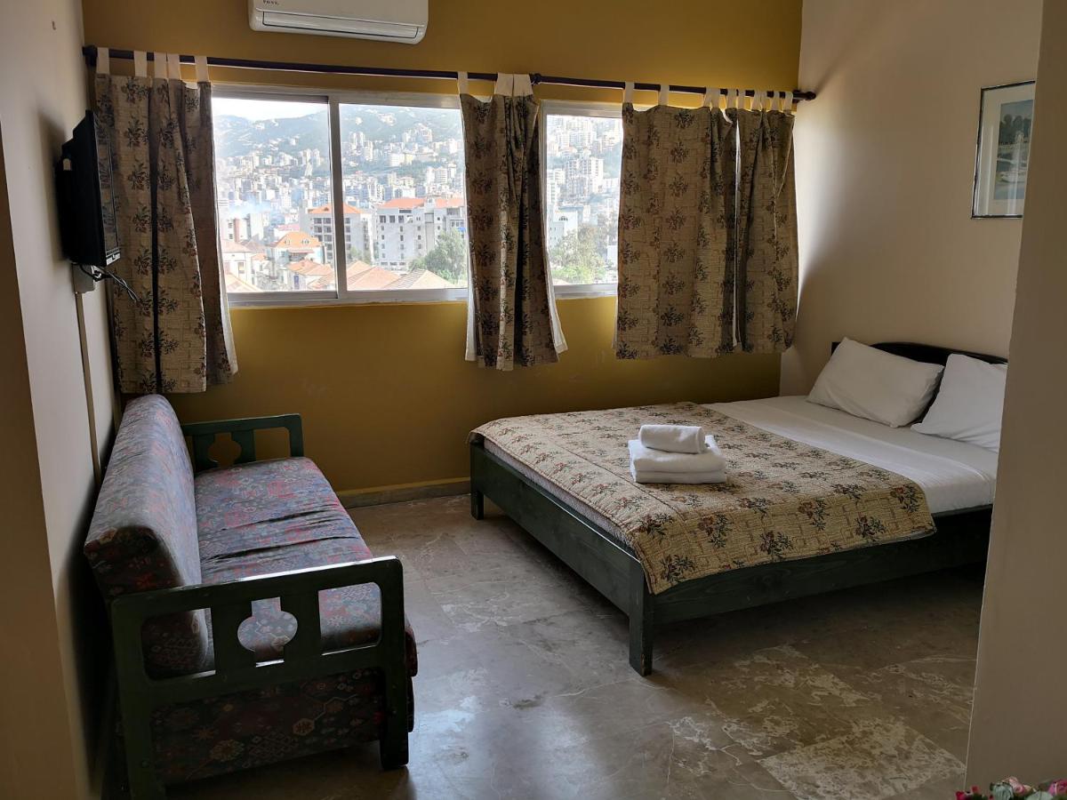 Holiday Suites Hotel & Beach Resort photo