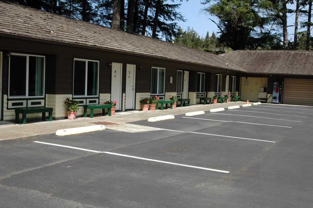 Park Motel and Cabins — photo 22