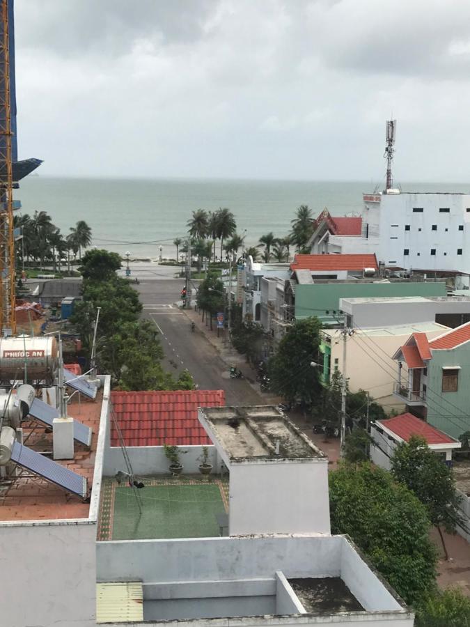 Beach: Green Hotel Quy Nhơn