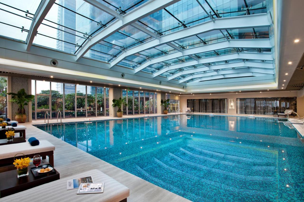 Heated swimming pool: Ascott IFC Guangzhou