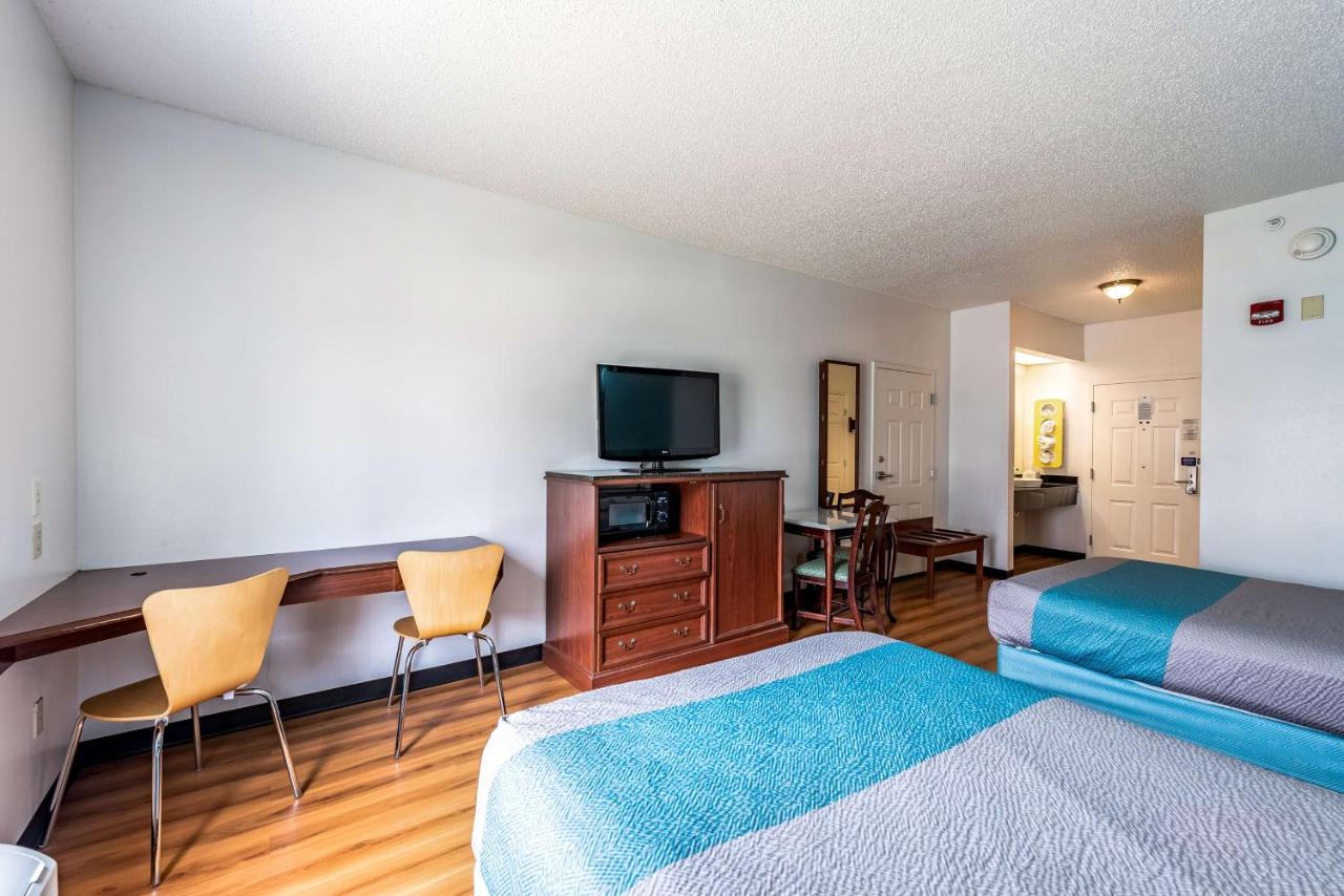 Motor Hotel — photo 15