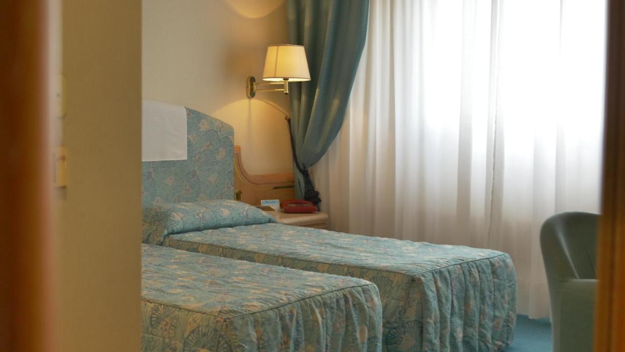 501 Hotel photo