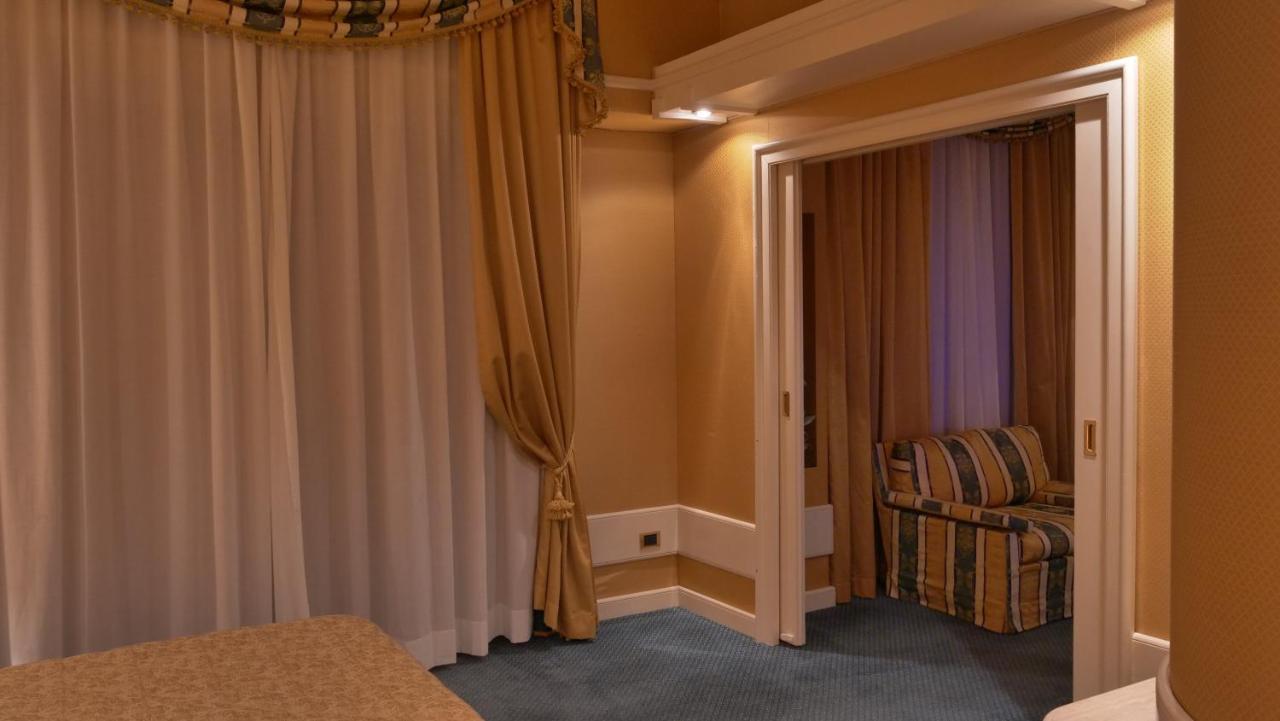 501 Hotel photo