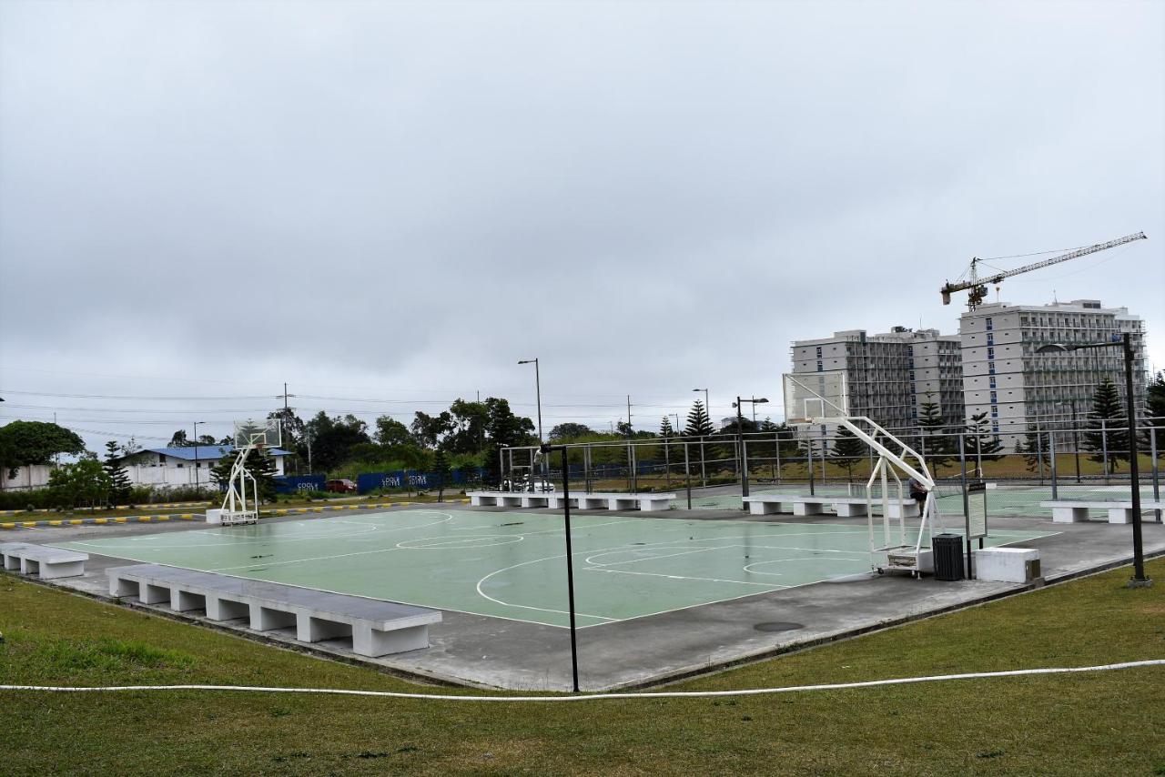 Tennis court: La Cassandra at SMDC Wind Residences Tower 2 - Tagaytay City