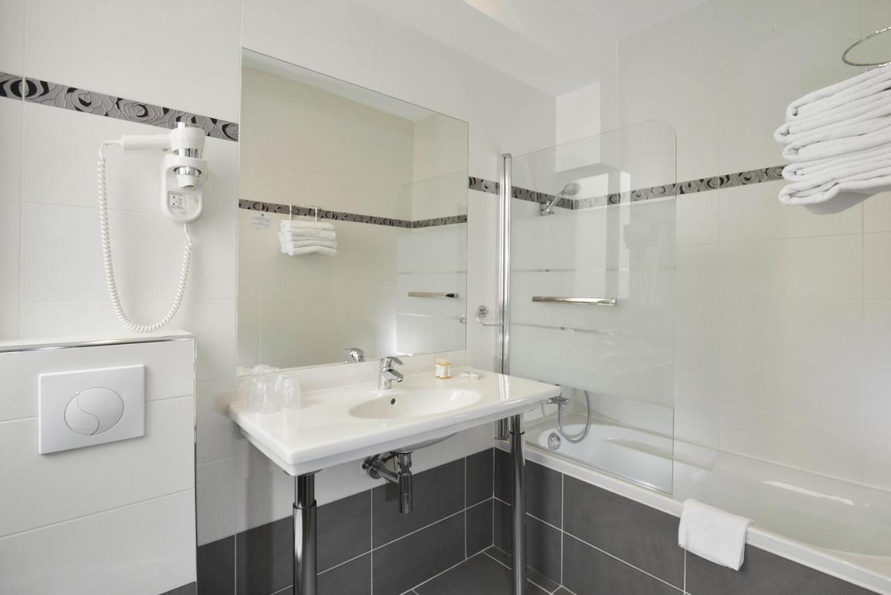 Carladez Cambronne - 3