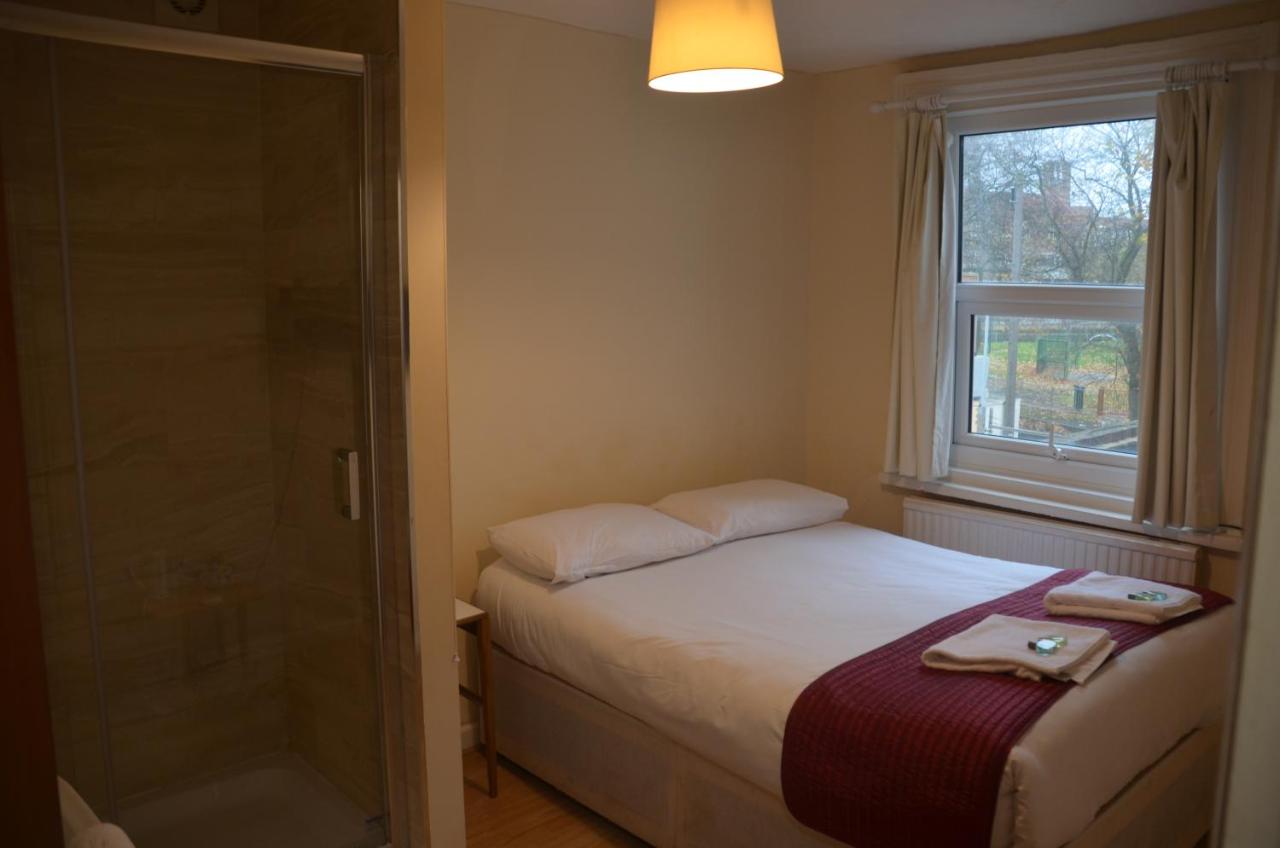 Double Room with Shared Bathroom