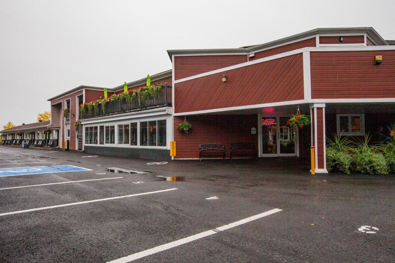 Hotel et Motel Le Chateauguay photo