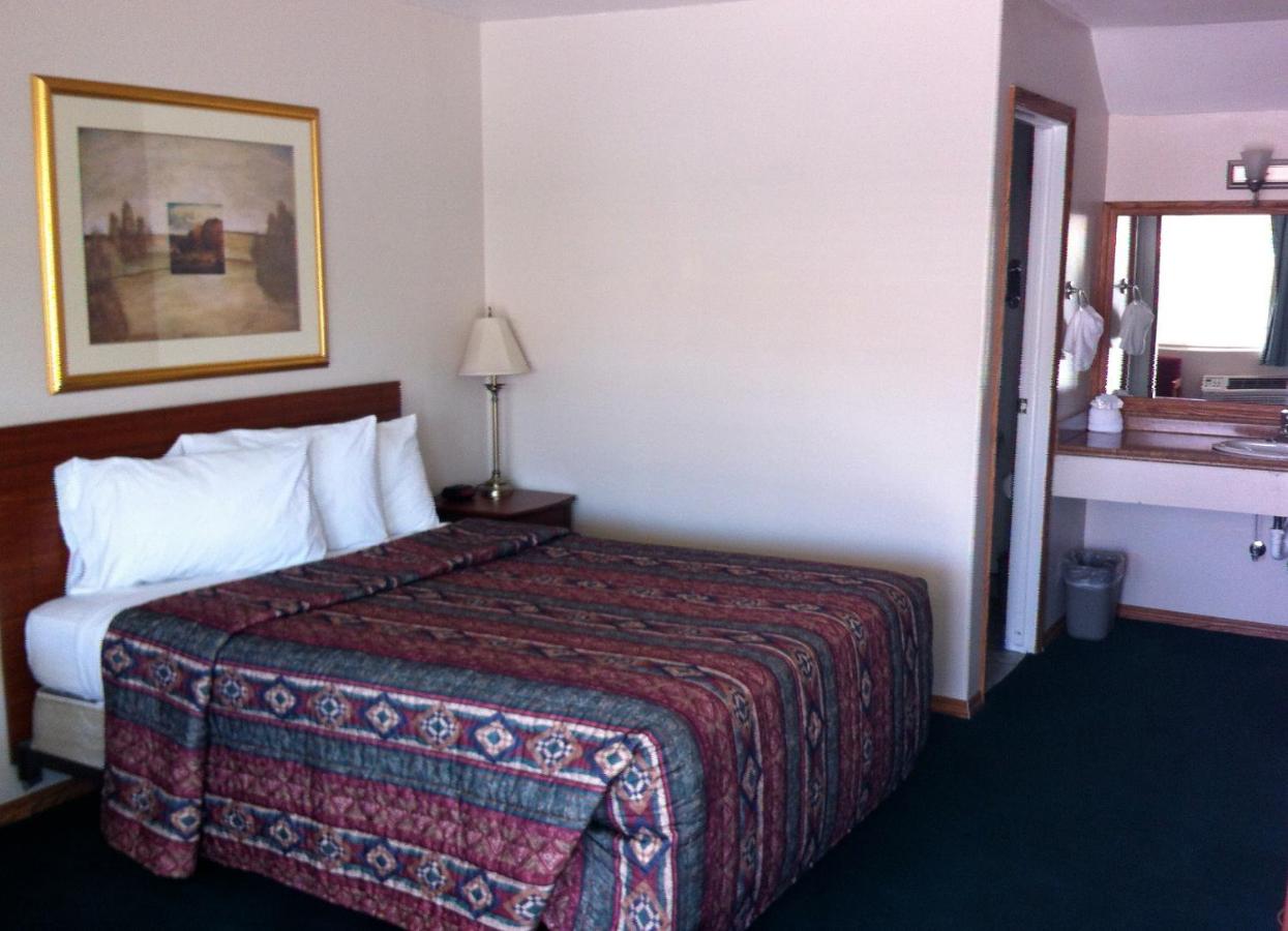 Legacy Inn — photo 16