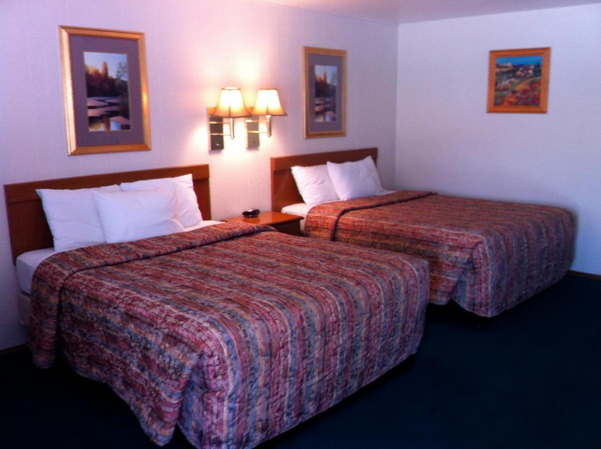 Legacy Inn — photo 12