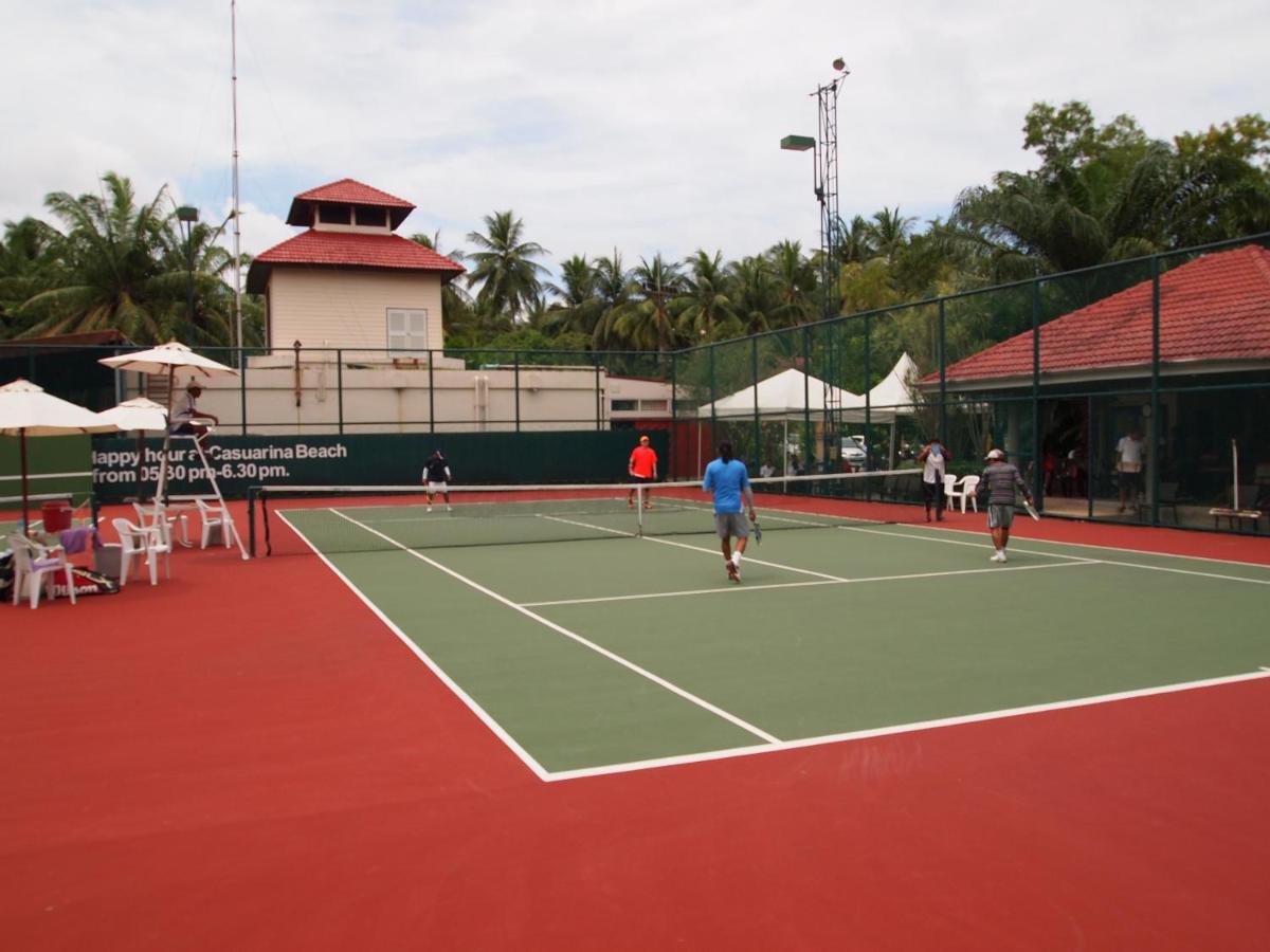 Tennis court: Dusit Thani Laguna Phuket - SHA Extra Plus