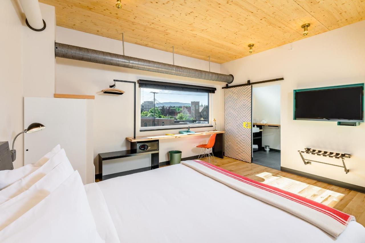 The LARK — photo 6
