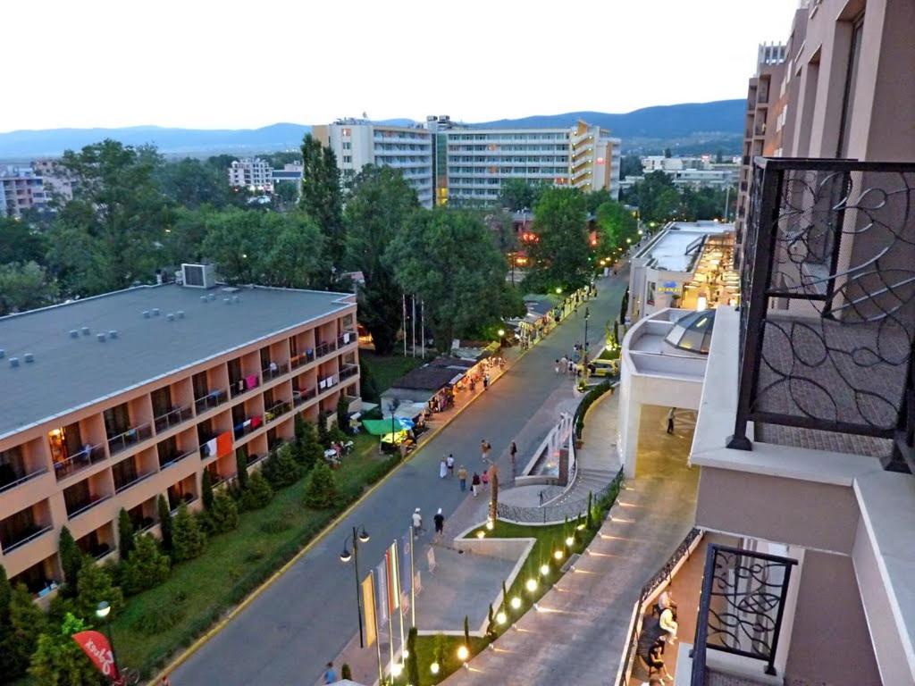 ROYAL BEACH HOTEL apartment photo