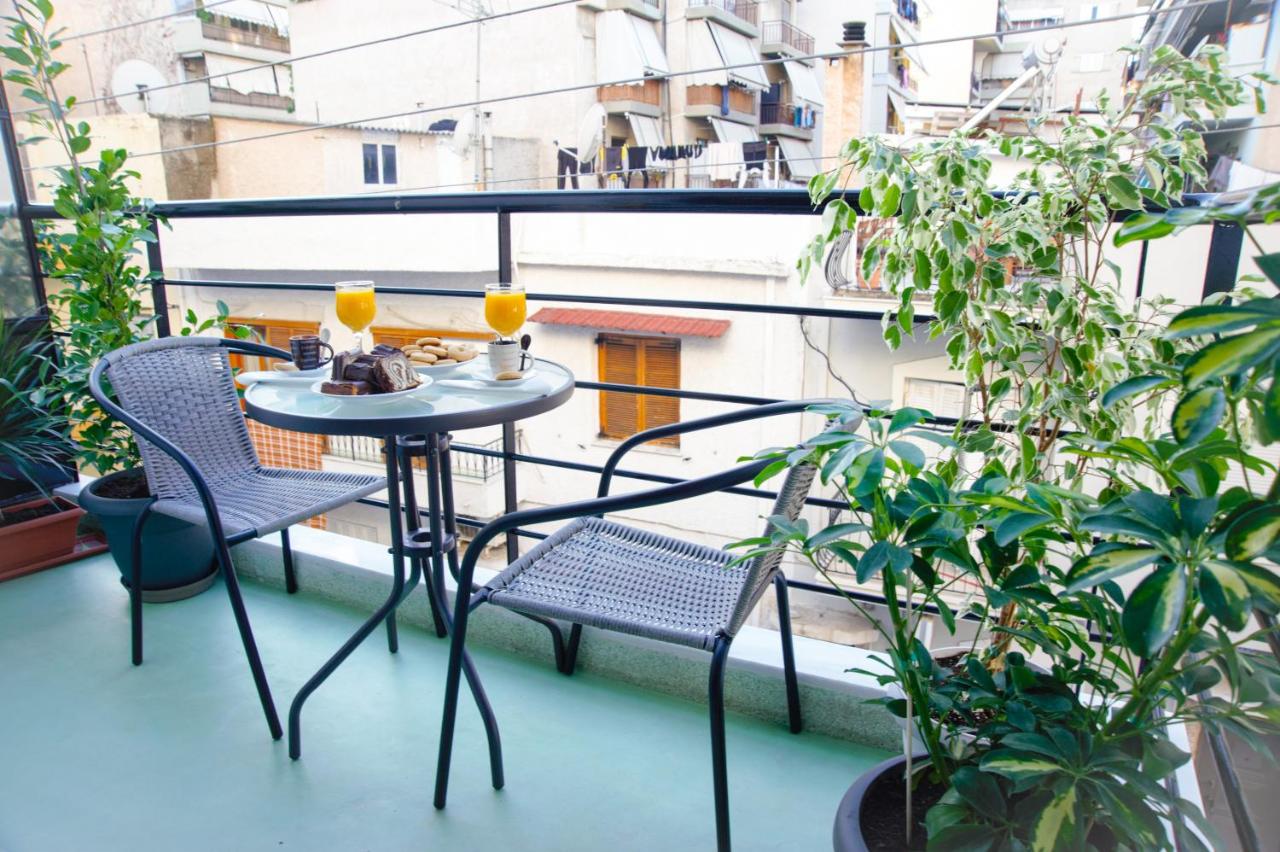 Фото Luxury apartment near Acropolis! in the Heart of Athens!