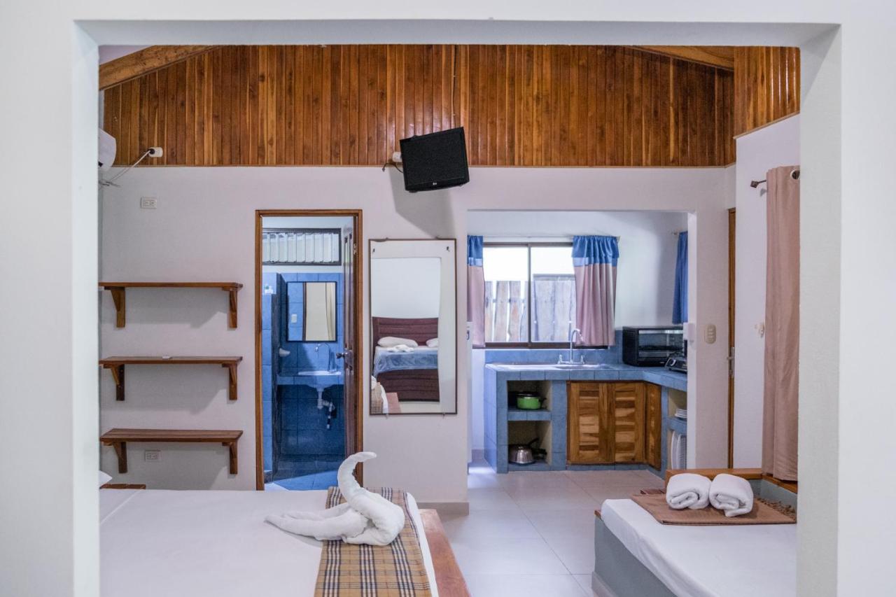 Zula Inn Aparthotel photo