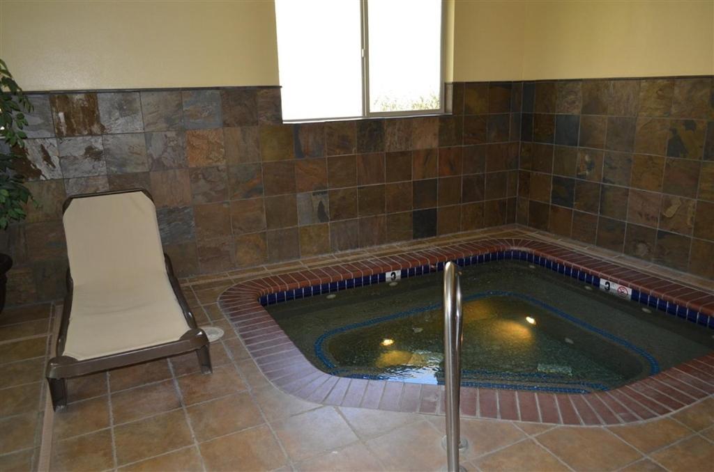 Inn at Cross Keys Station — photo 11