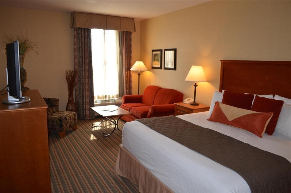 Inn at Cross Keys Station — photo 15